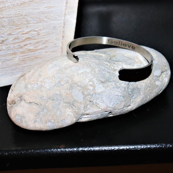'Believe' Stainless Steel Morse Code Bracelet - Picture 1 of 2